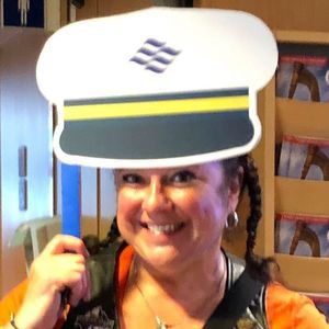 Meet your Posher, Lisa